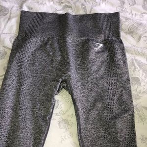GREY VITAL SEAMLESS GYMSHARK LEGGINGS